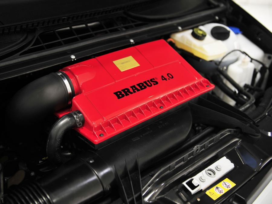  Mercedes-Benz Viano iBusiness 3D by Brabus 2013 года  (фото 6 из 9)